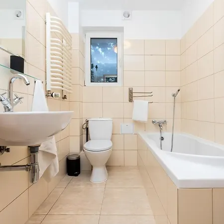 Seaside Kraszewskiego By The In By Renters 아파트